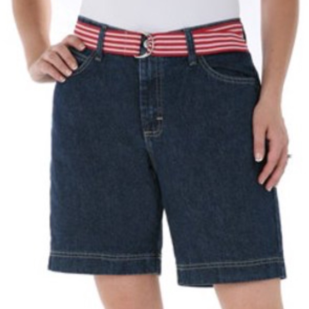 RIDERS by LEE SLIMMING JEAN DENIM SHORTS with BELT